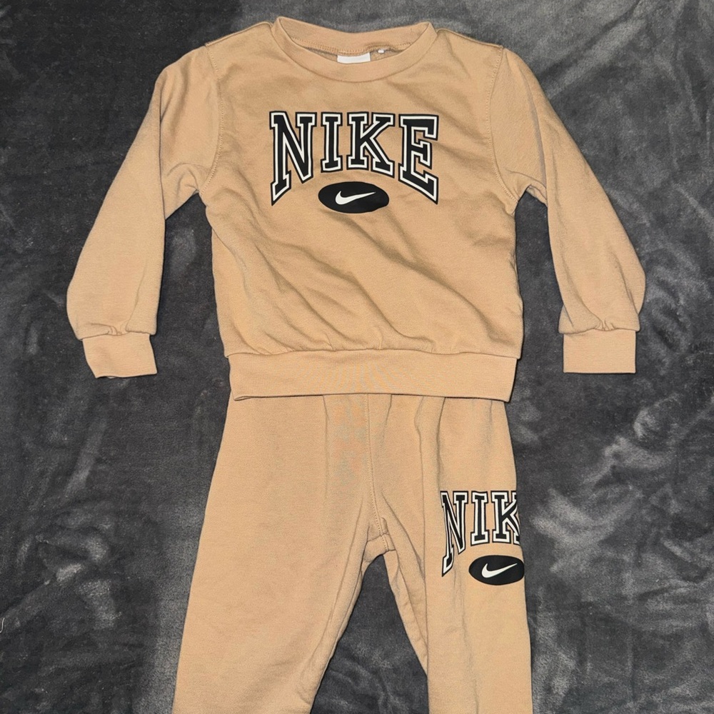 Nike Beige Kids Sweatshirt and Pants Set